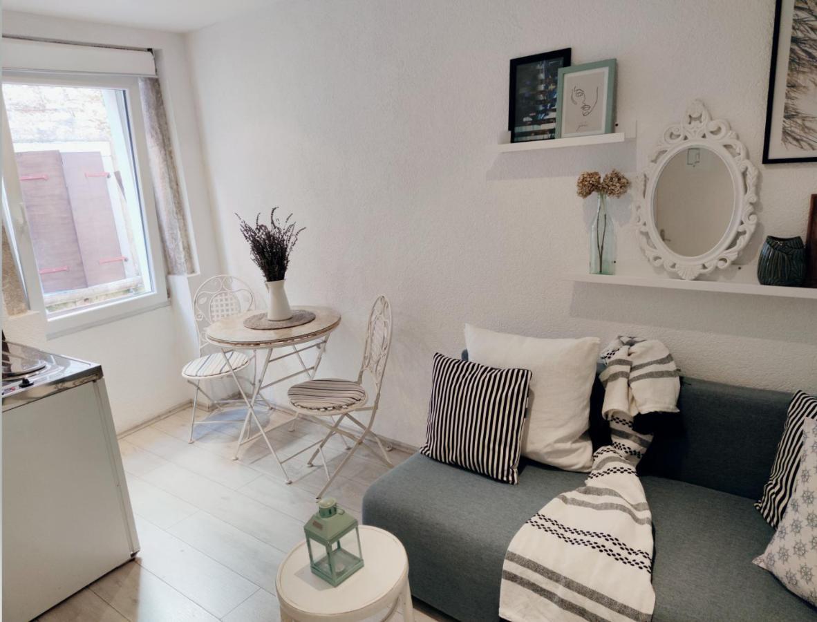 Davor Holiday Apartments Ровінь Екстер'єр фото